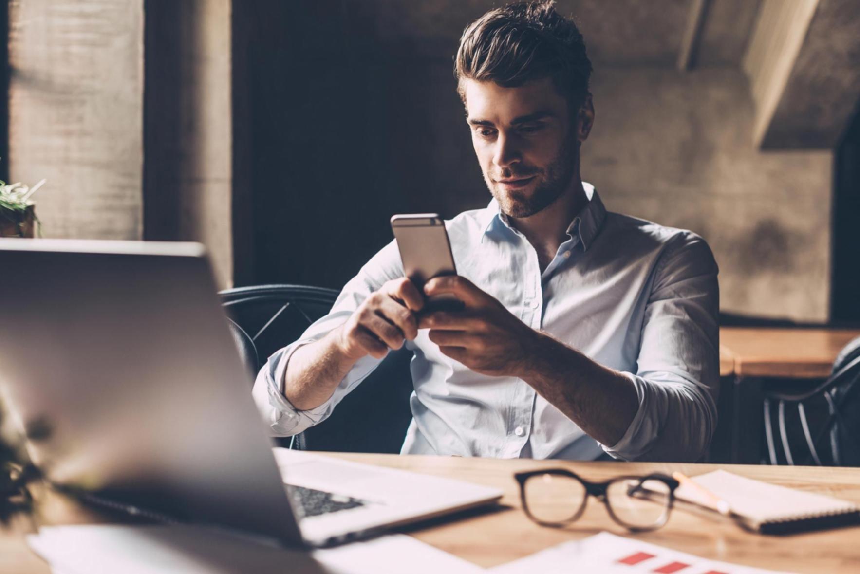 Învățare continuă și adaptare la noile tehnologii