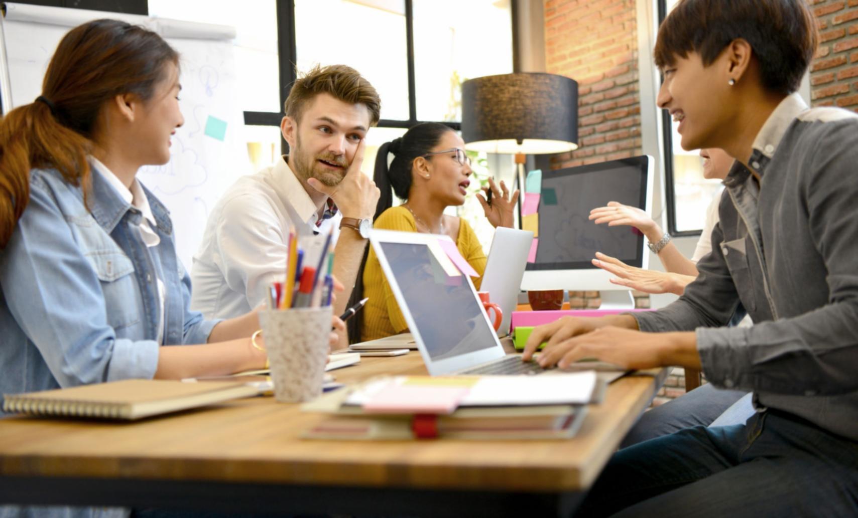 Evoluția platformei Zentyxvia de-a lungul anilor